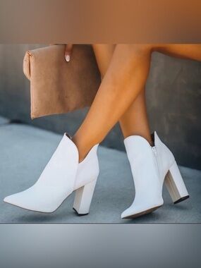 Qupid White Pointed Toe High Block Heel Ankle Booties